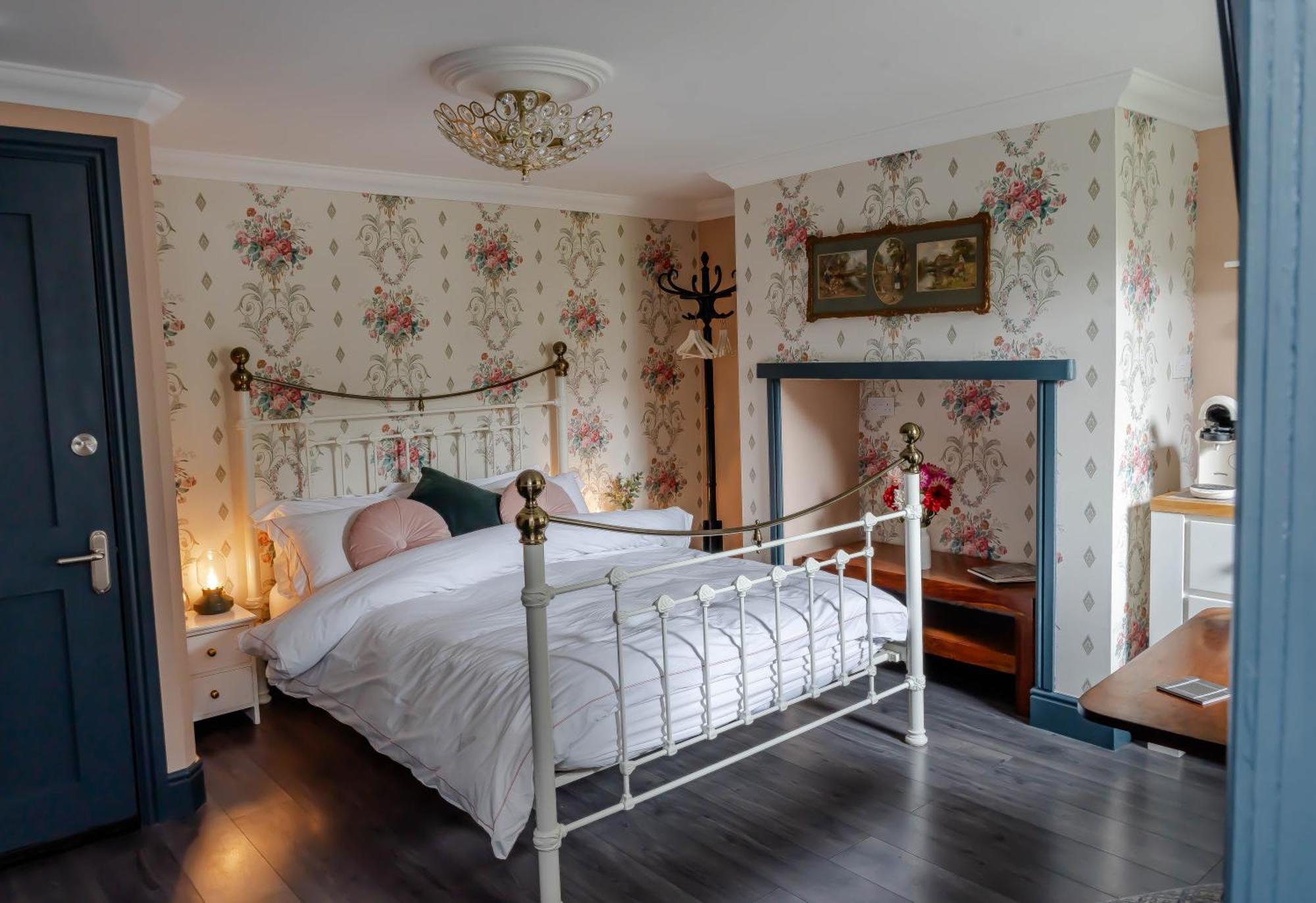 Hotel Anne Boleyn'S Escape Deal Exterior foto
